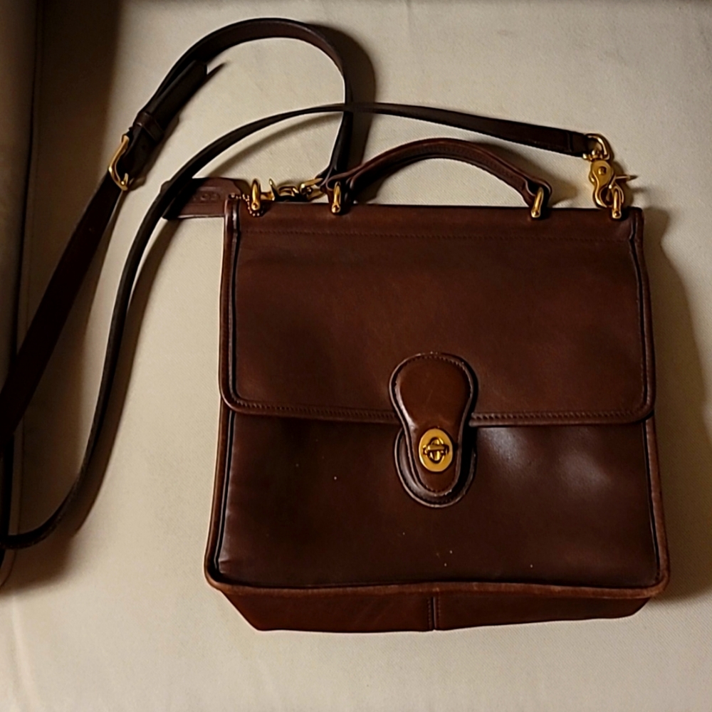 Vintage Coach 1998 Willis bag Excellent Condition!